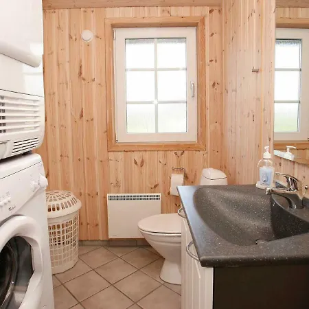 Casa vacanze Three-bedroom Holiday In Saeby 18